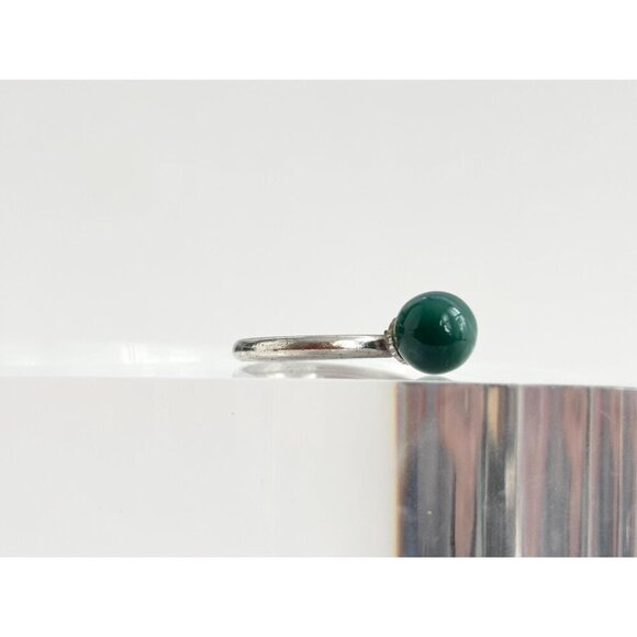 Silver Toned Faux Green Malachite Minimalist Vintage Cabochon Ring - sz 6.5 - Picture 3 of 9